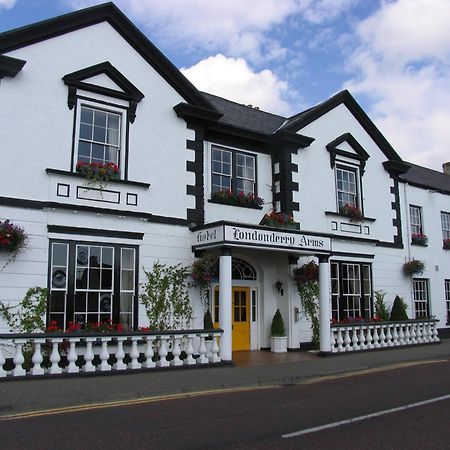 Londonderry Arms Hotel Карнлок Екстериор снимка