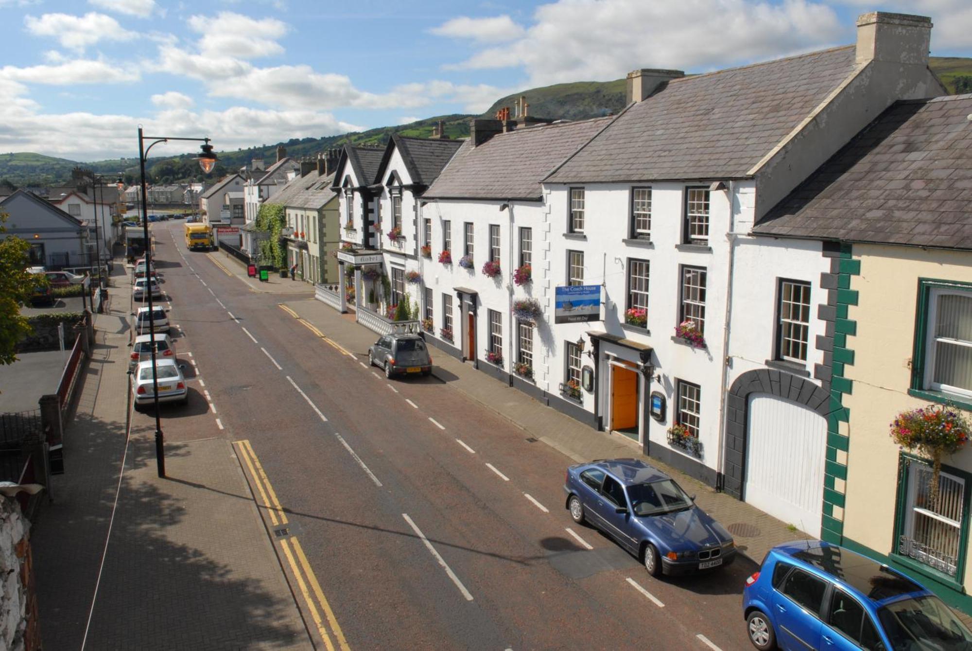Londonderry Arms Hotel Карнлок Екстериор снимка