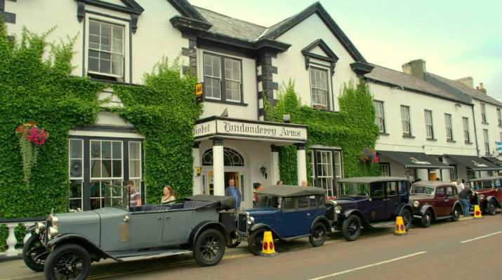 Londonderry Arms Hotel Карнлок Екстериор снимка