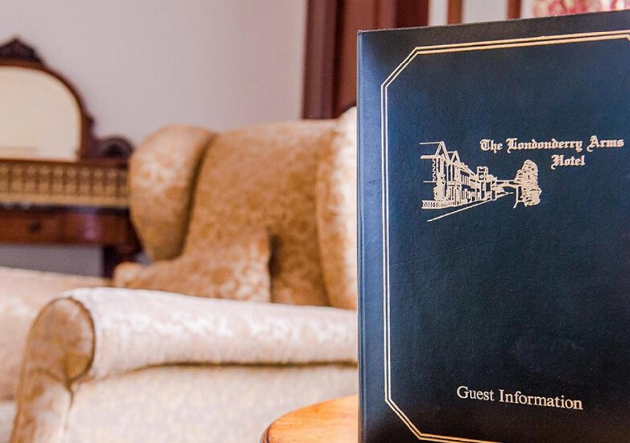 Londonderry Arms Hotel Карнлок Екстериор снимка