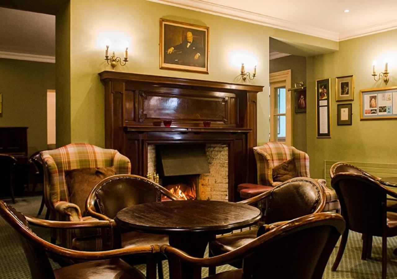 Londonderry Arms Hotel Карнлок Екстериор снимка